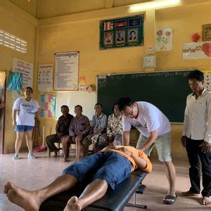 Top 10 Best Chiropractors Near Manila, Metro Manila .